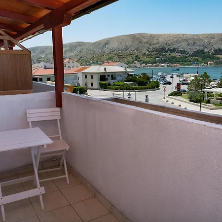 Marina & Guest house
