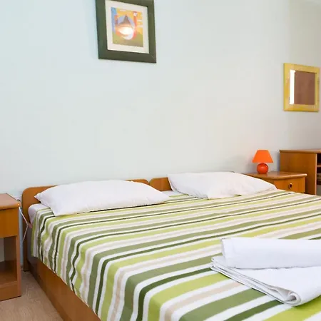 Guest house Marina & Pag Town
